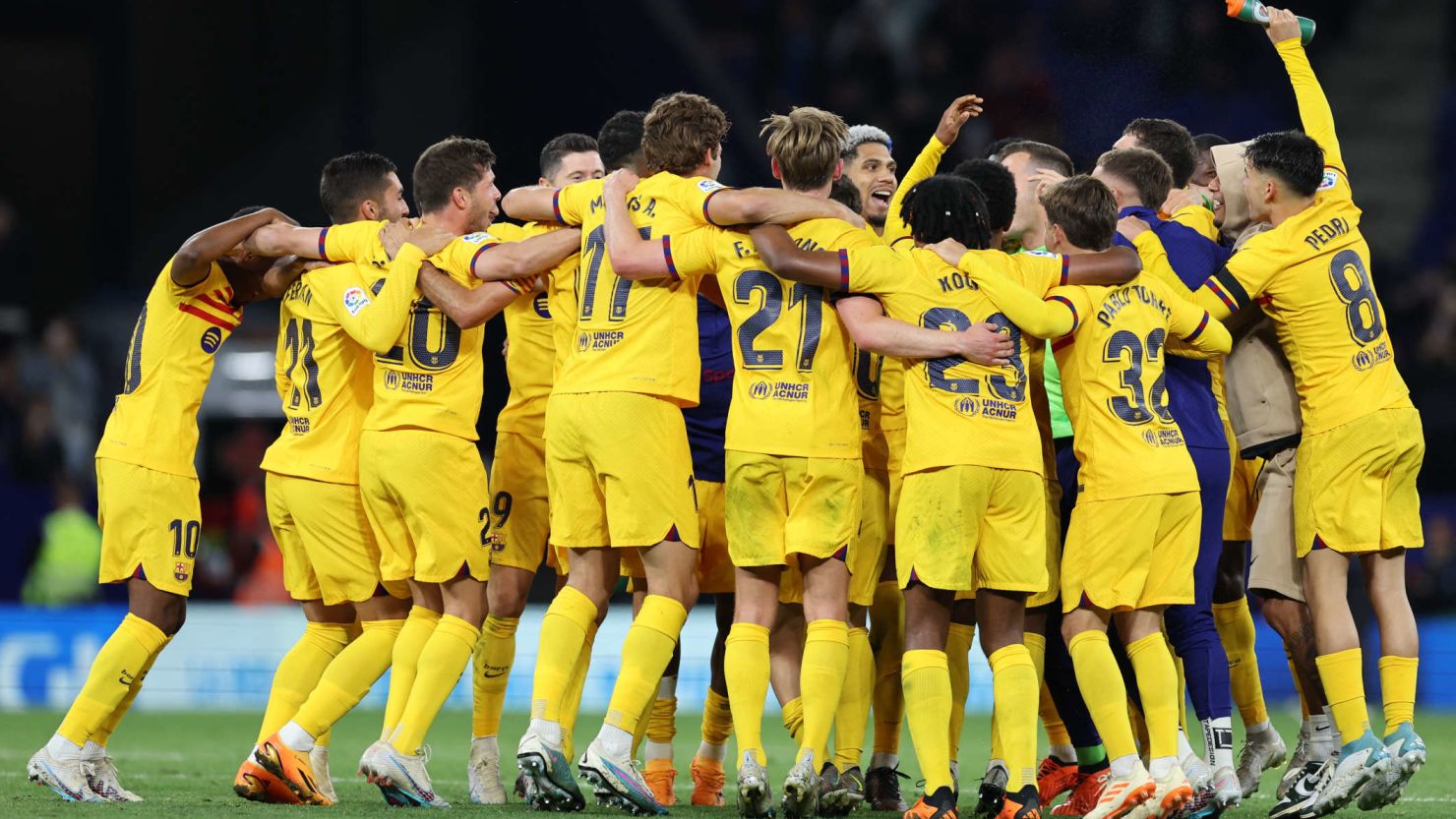 谢林汉姆：曼联本应全力签下凯恩和赖斯，B费并非领袖型球员.